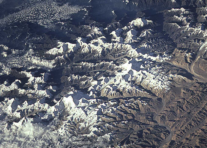 khumbu everest space pictures