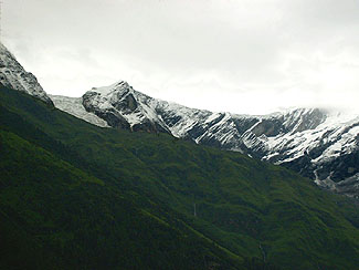 Annapurna Monsun 08 Daulagiri Ice fallx0325